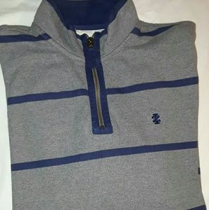Izod Men's Quarter-Zip Long Sleeve Pullover